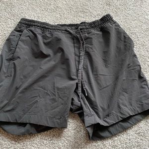 Lululemon Bowline Shorts 5”